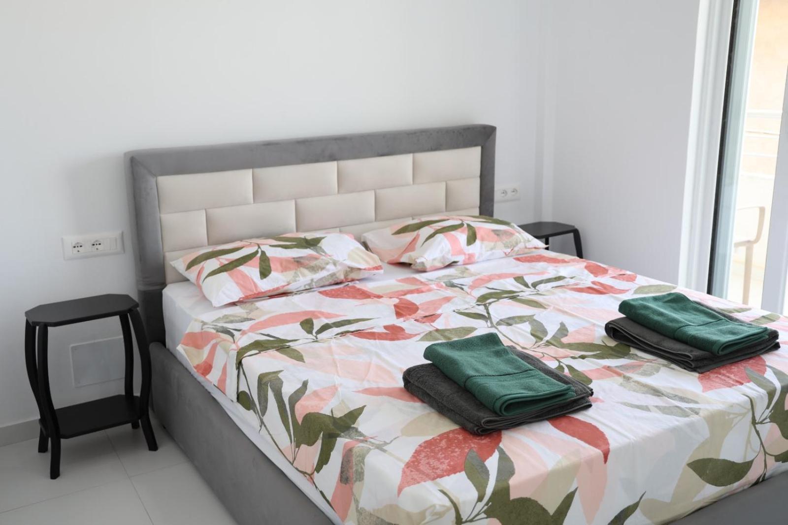 Ida Apartments ساراندا المظهر الخارجي الصورة